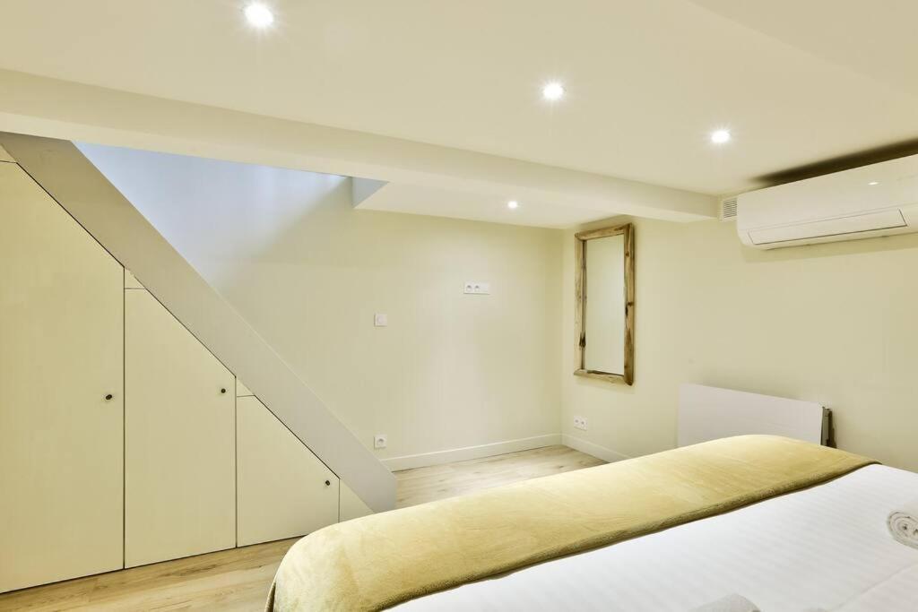 Cosy Appartement - Eiffel Tower Paris Exterior photo